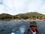 cruzando el estrecho Tiquina - Titicaca - Bolivia