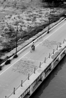 Bici sobre puente de Pescara
