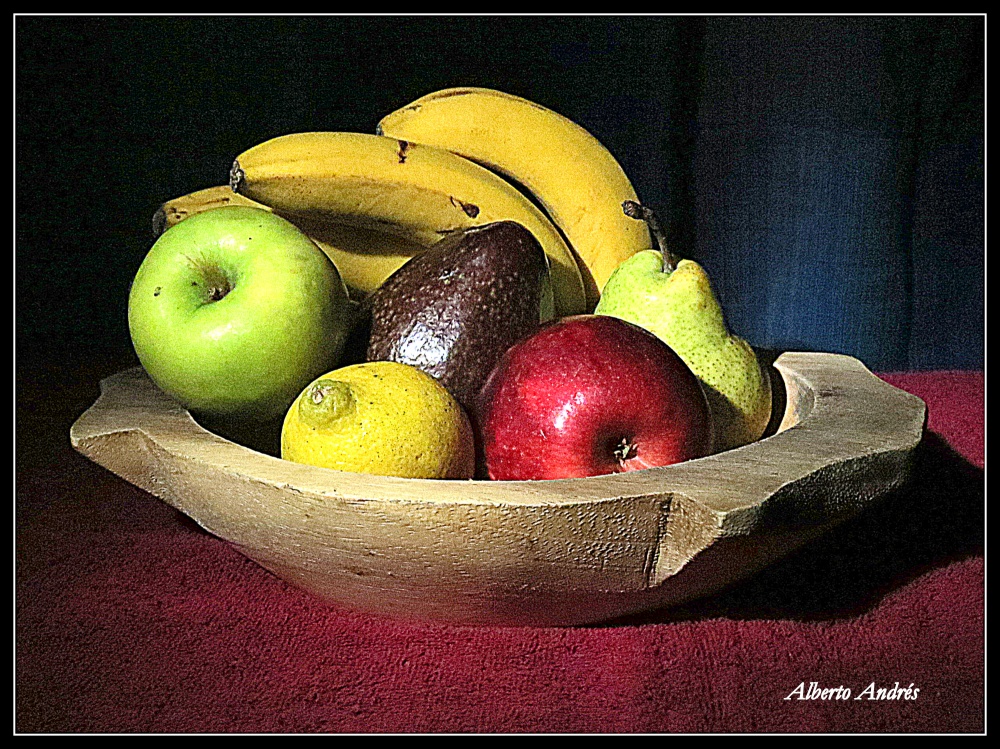 "Fruta de la estacin" de Alberto Andrs Melo
