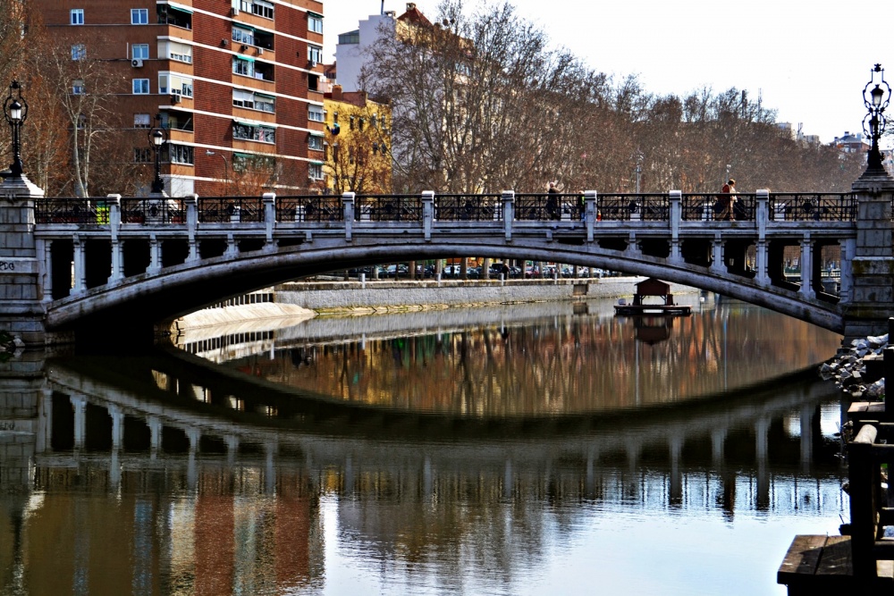 "**Puente de la Reina Victoria - Madrid -(Espaa)**" de Antonio Snchez Gamas (cuky A. S. G. )