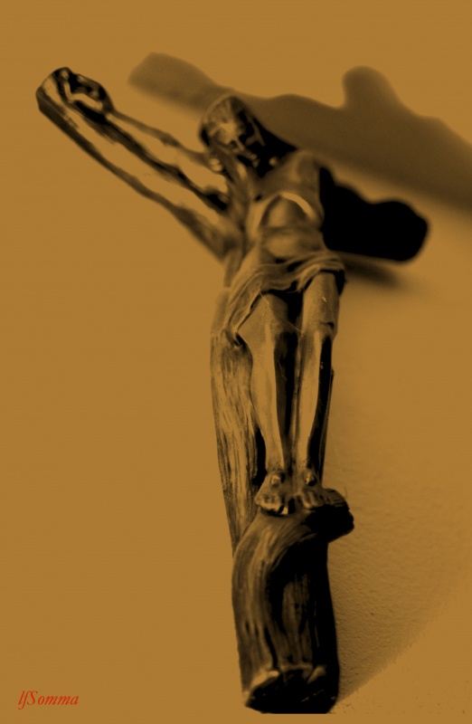 "Crucifijo" de Luis Fernando Somma (fernando)