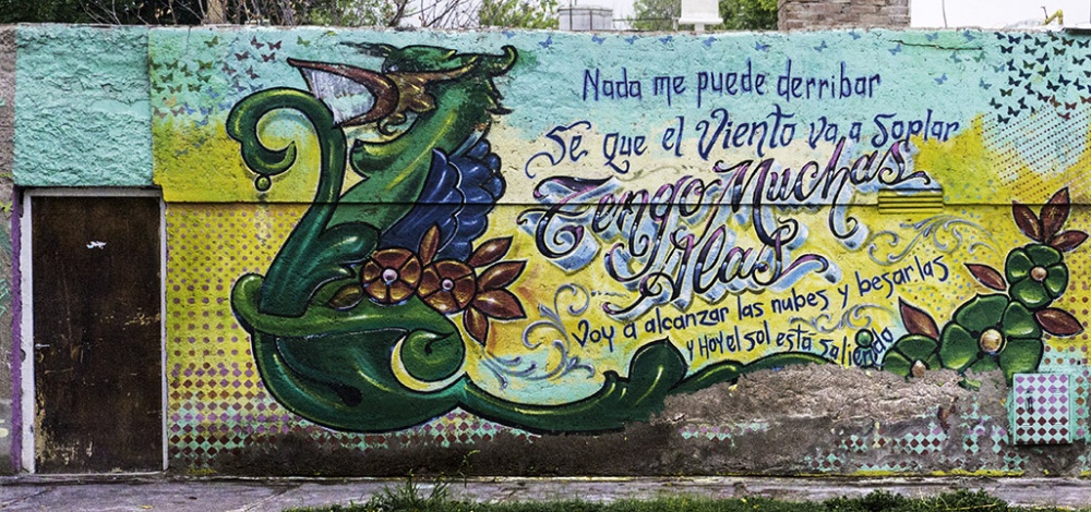 "Una pared con mensaje" de Angel Rivero