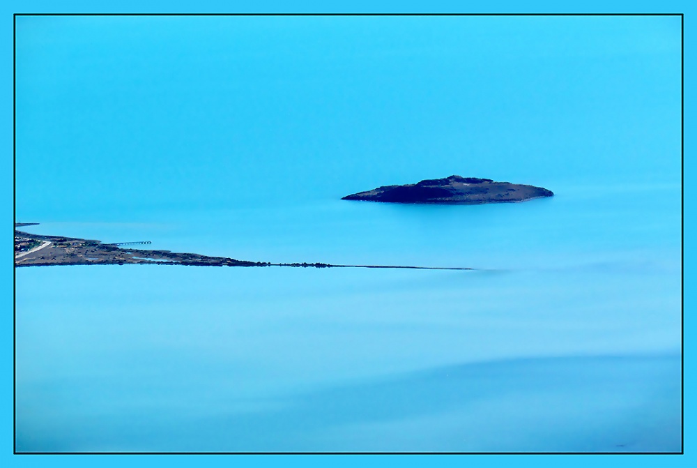 "Isla Solitaria !! Lago Argentino" de Alberto Matteo