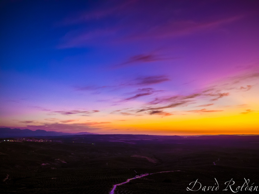 "sunset from Iznatoraf, Jaen" de David Roldn