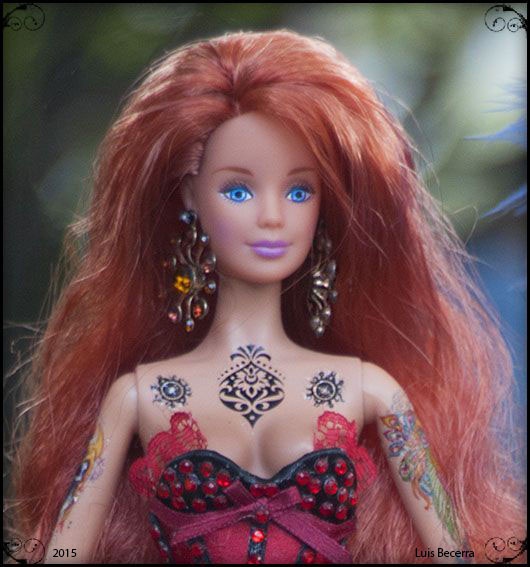 "barbie" de Luis Becerra