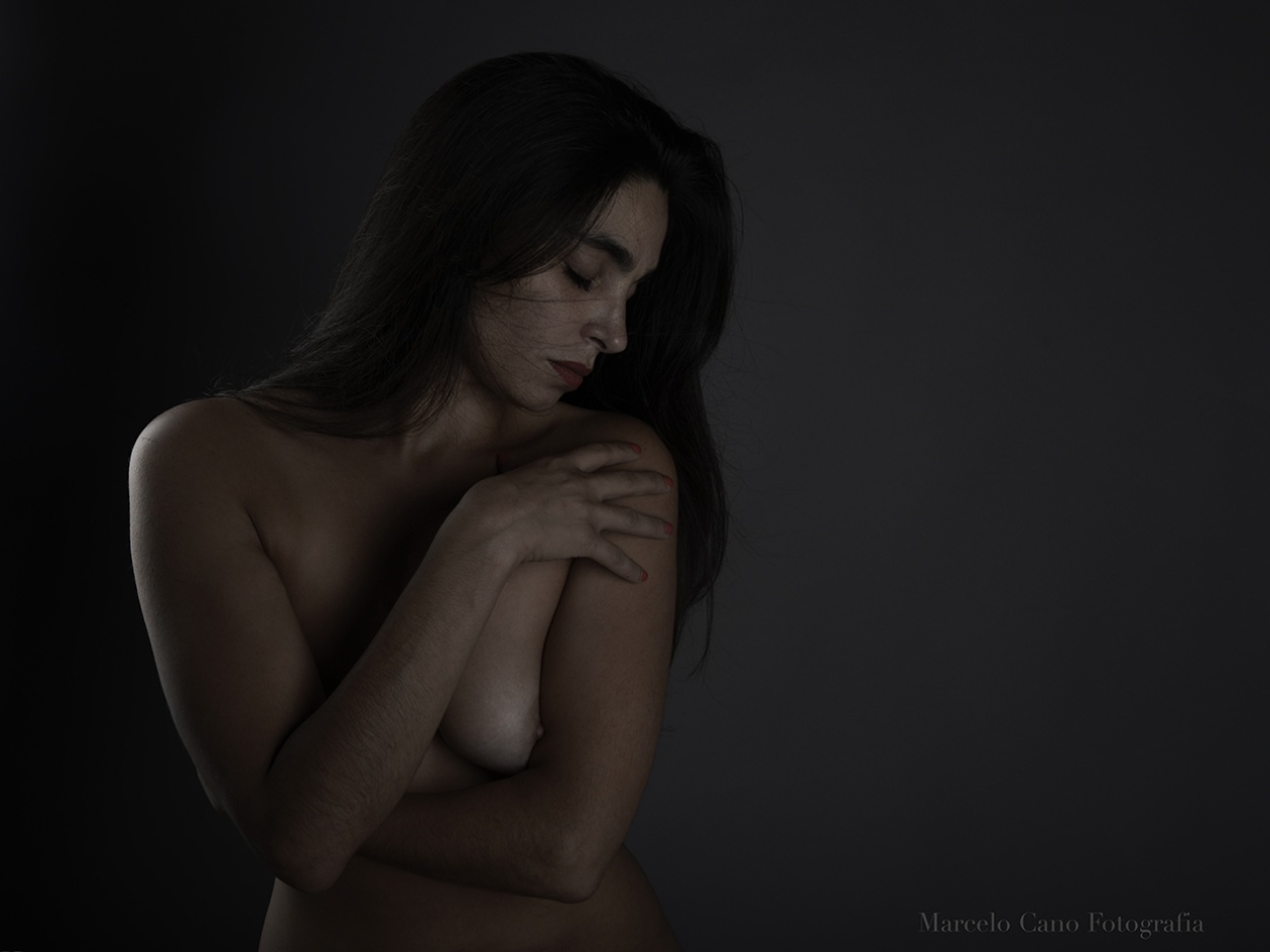 "intensa y sensual.." de Marcelo Nestor Cano