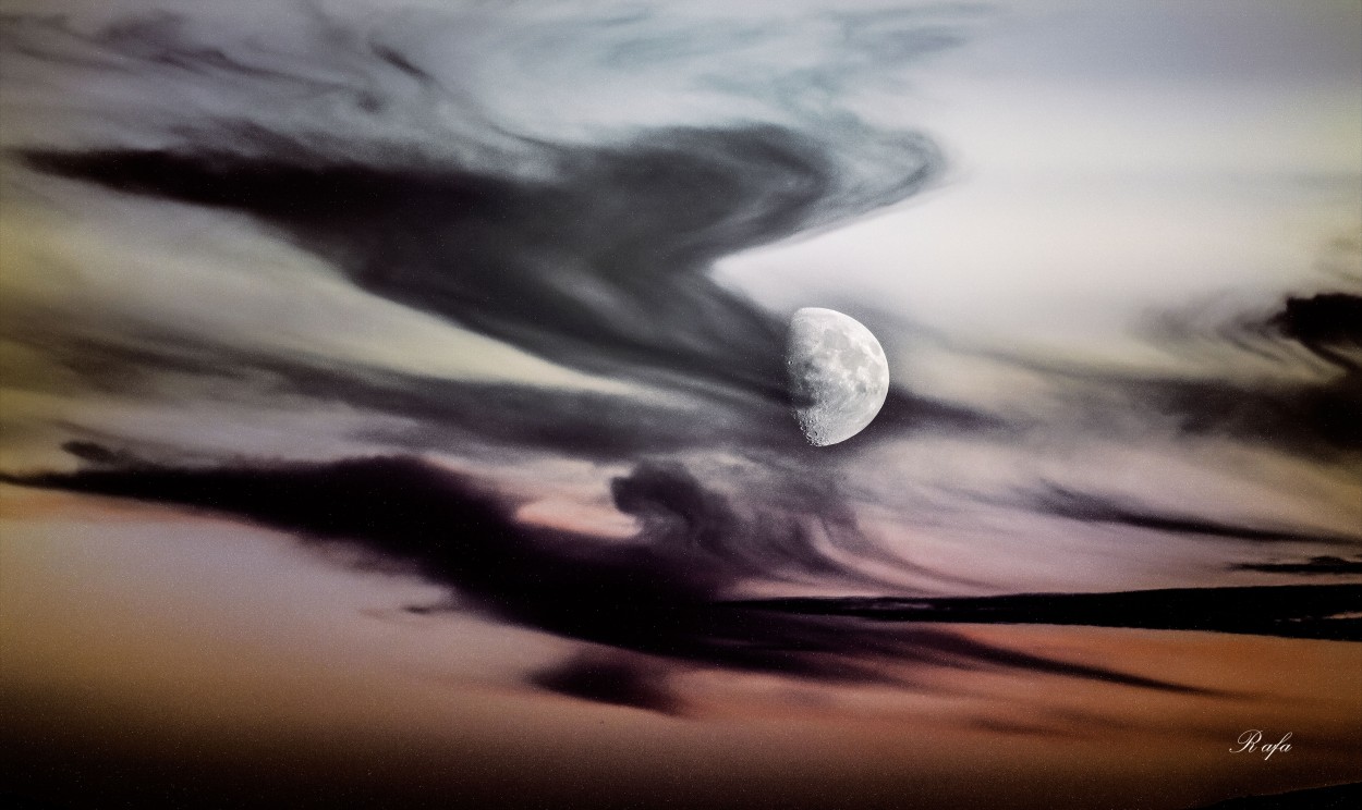"The Moon." de Rafael Garcia Garcia-diego