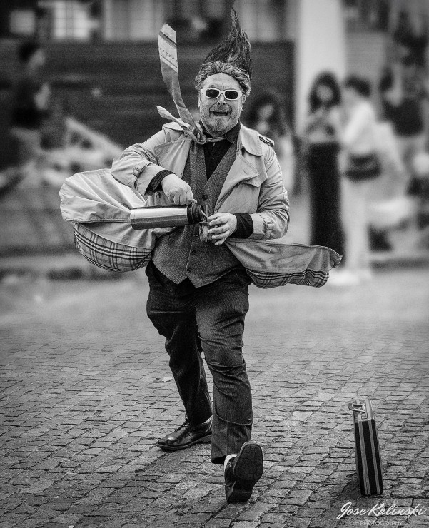 Fotorevista Sencillamente Fotos El Hombre Del Viento De Jose