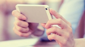Celular espa?: quin escucha nuestras conversaciones a travs del micrfono del smartphone para recomendar anuncios