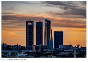 Una panormica a 190 metros de altura: Titnides, fotografiando las torres de Madrid