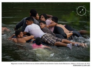 Los fotoperiodistas latinoamericanos que conquistaron el Pulitzer retratando la migracin