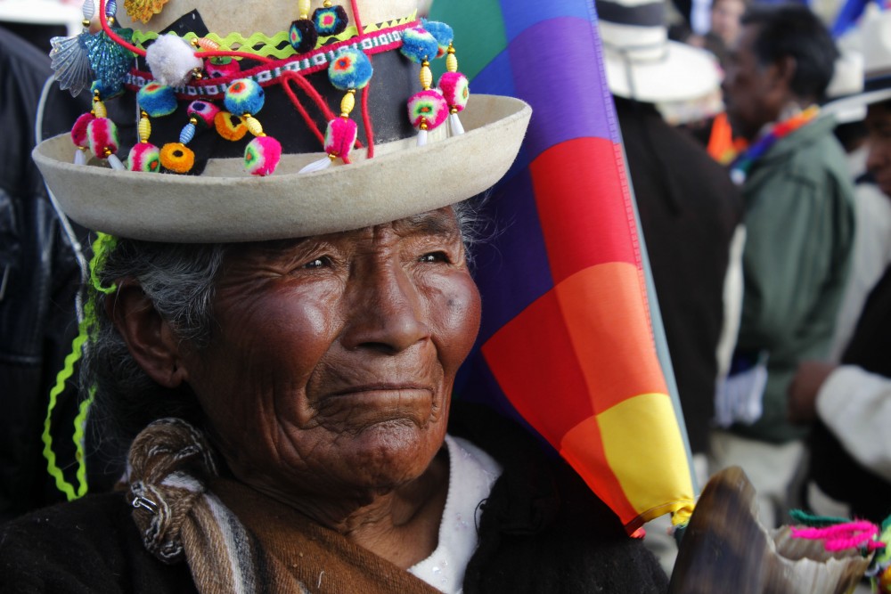 Mujer de Orinoca en Tiwanaku