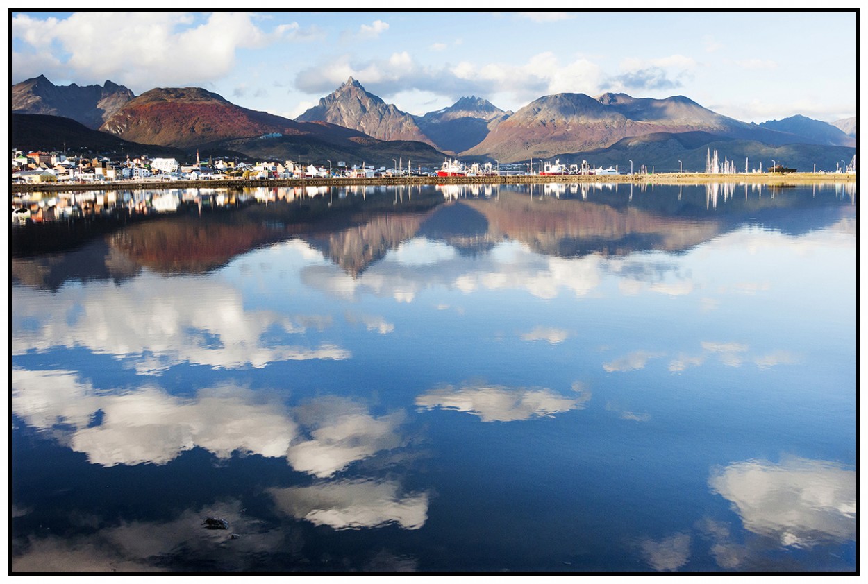 Ushuaia -El espejo del fin del mundo