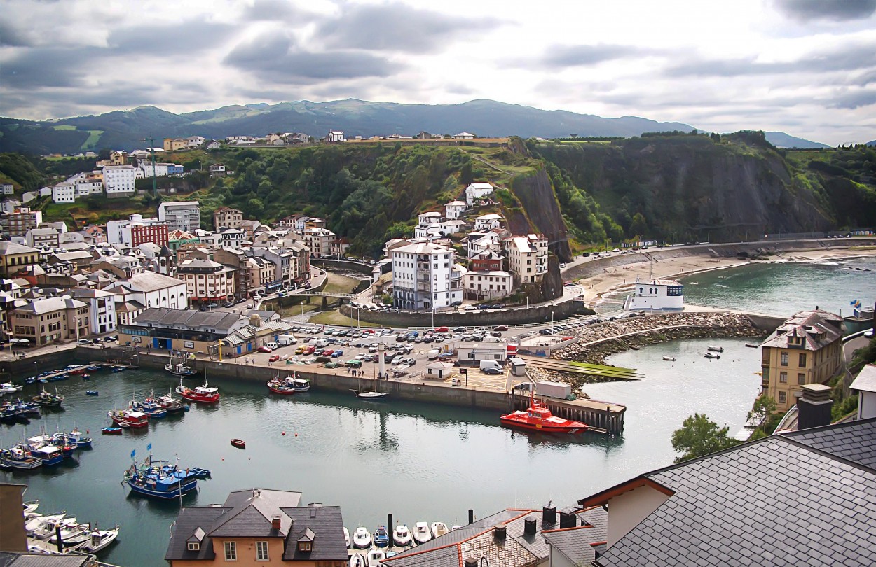 Puerto de Luarca