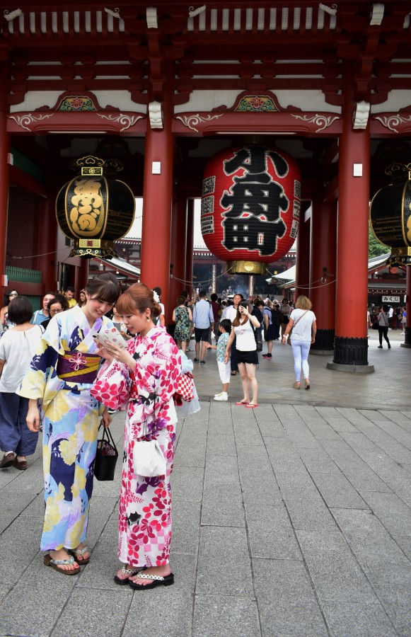 Amigas en Asakusa