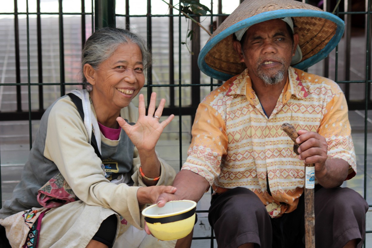 Pidiendo en Borobudur