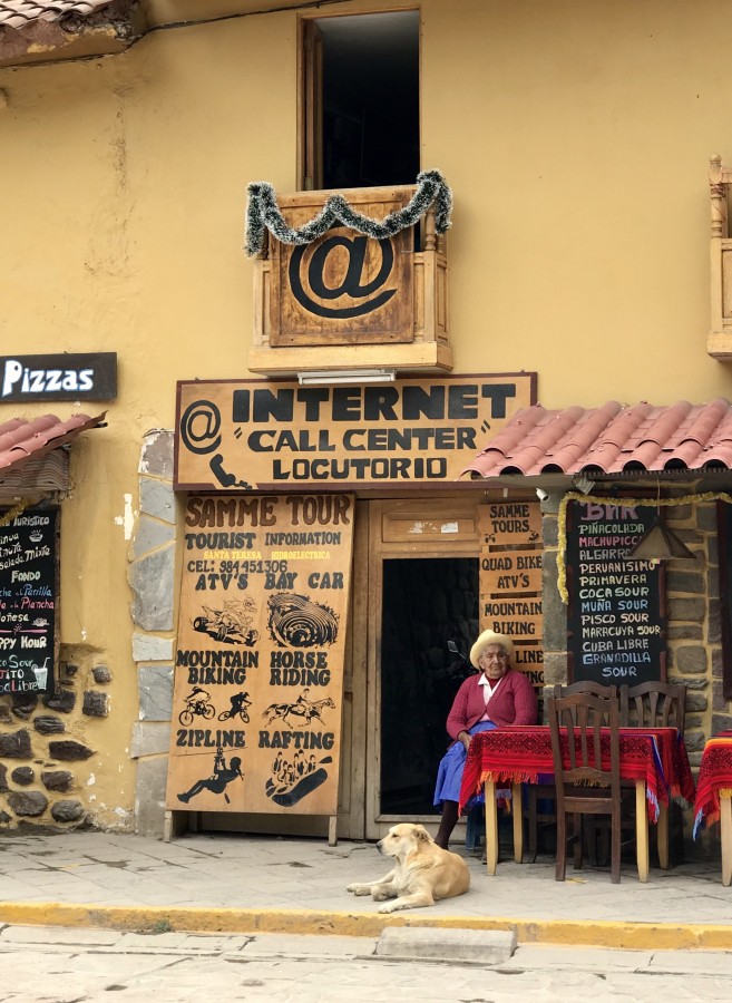 Ciber caf de Ollantaytambo