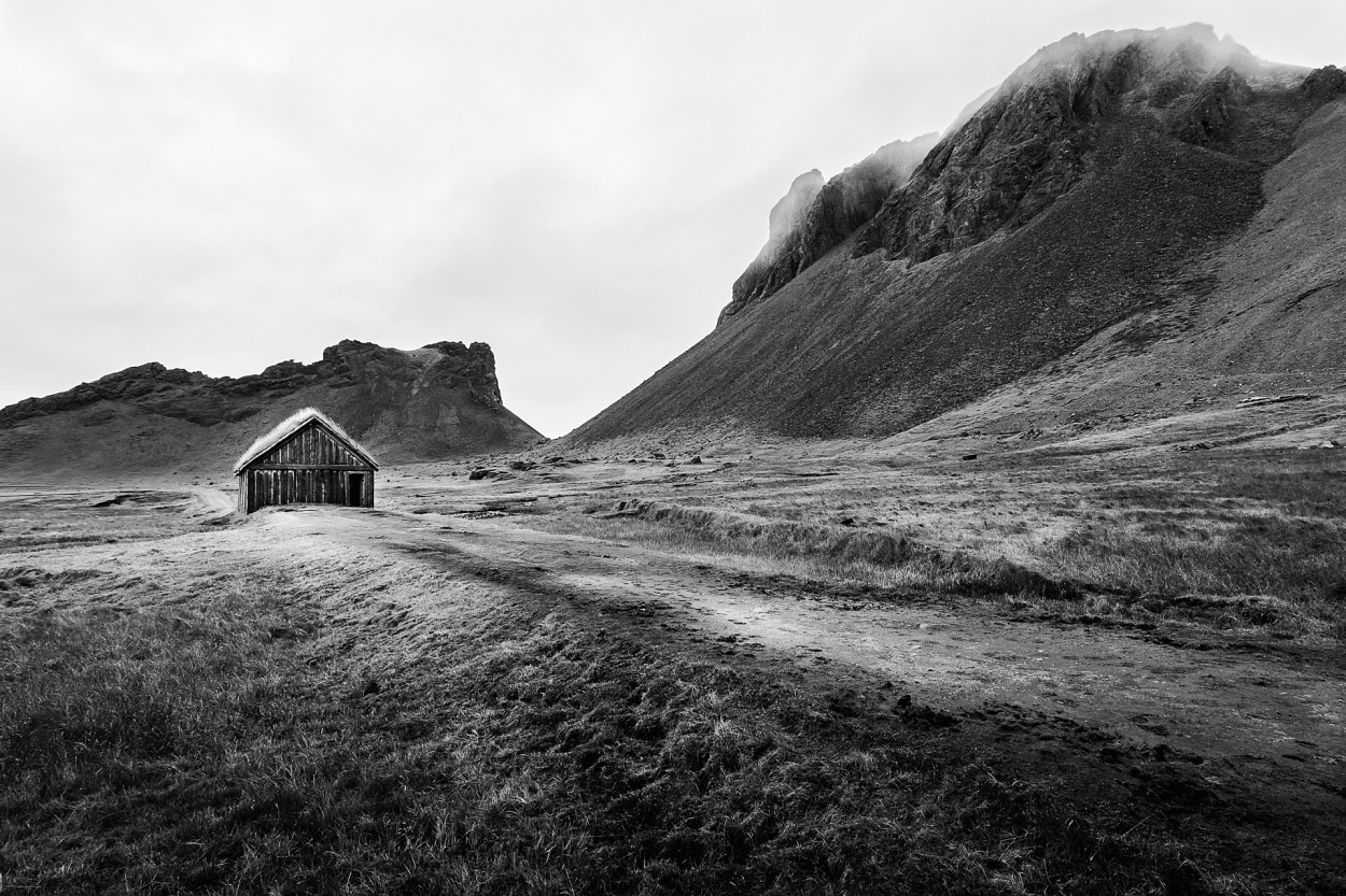 Monocromo Islands