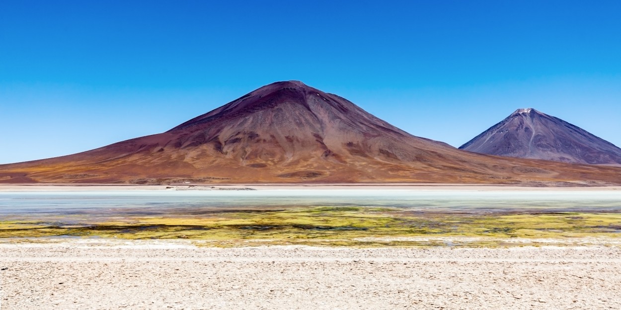 Lagunas y volcanes