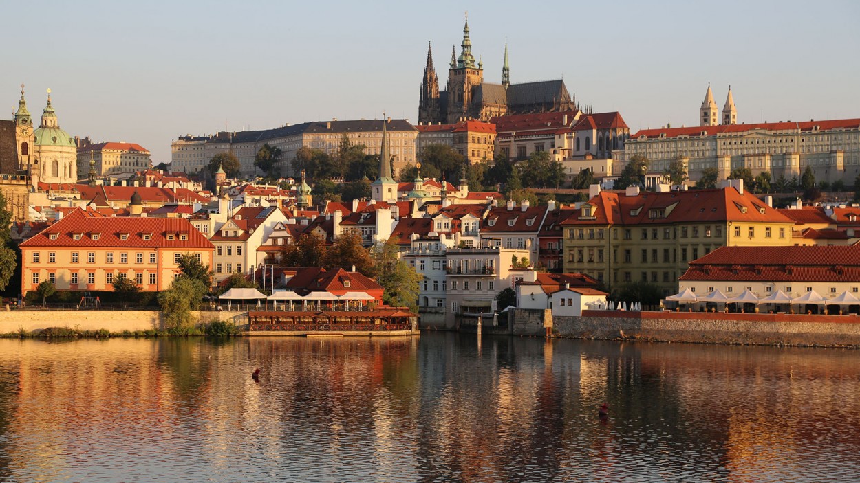 Amanecer en Praga