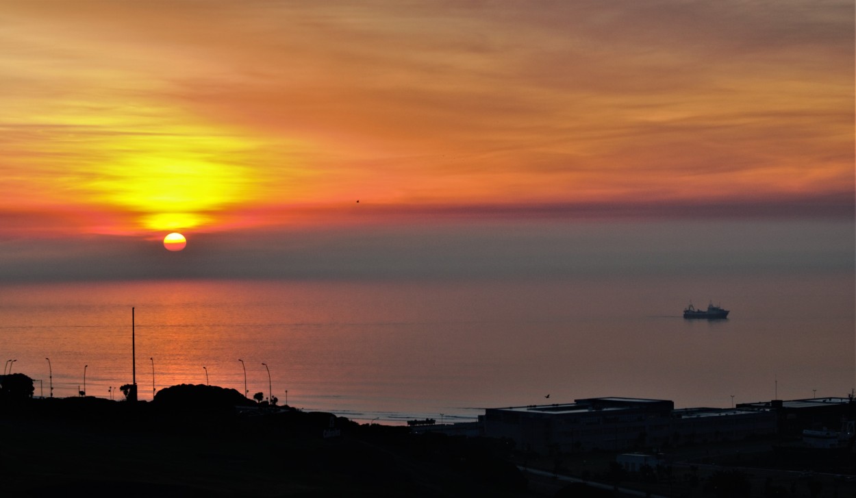 Calmo amanecer (desde mi ventana)