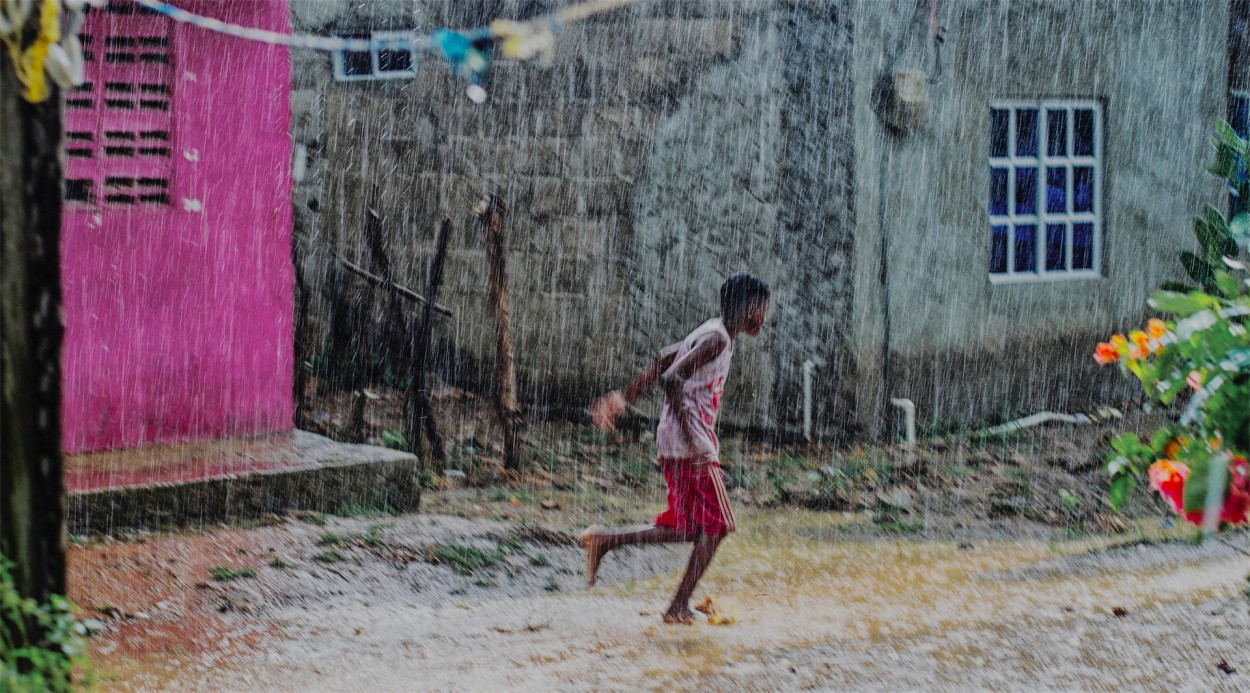 Carrera Bajo la lluvia