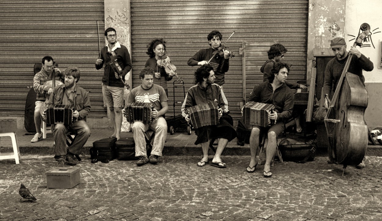 MUSICOS CALLEJEROS