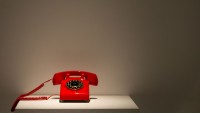 EL TELEFONO ROJO