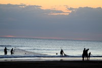 La playa , la pezca y la familia