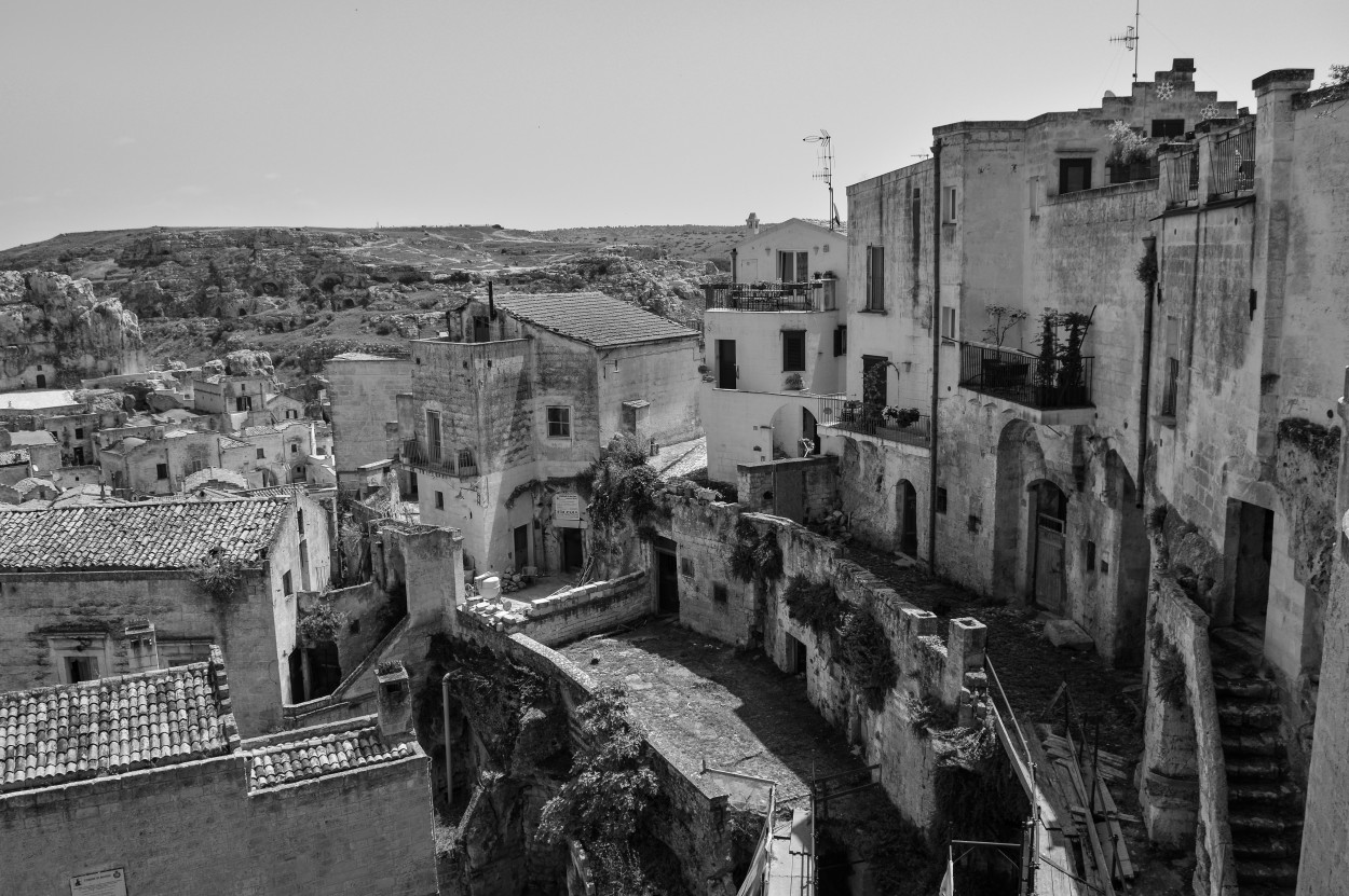 BELLA MATERA