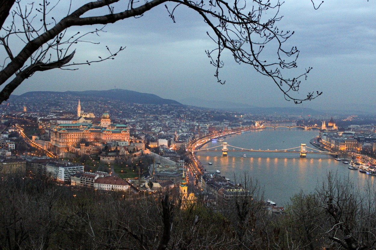 Budapest nocturna