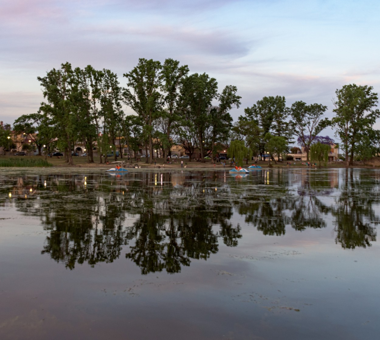 la paz del lago