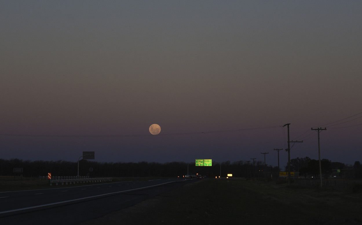 Equilibrio lunar