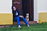 La nia y el gato