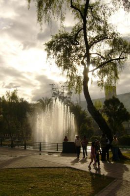 "Parque La Alameda, Quito" de Lucia Moncayo Tern