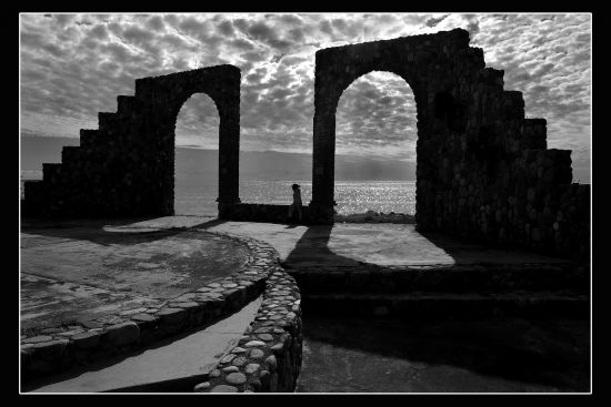 "Arcos en Miramar" de Carlo Legnazzi