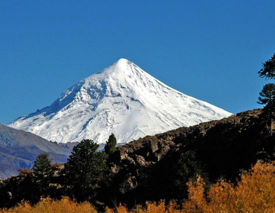 "`Lanin`" de Jorge A. Cceres