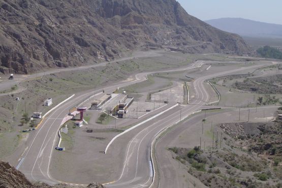 "Autodoromo el zonda." de Csar Manrique