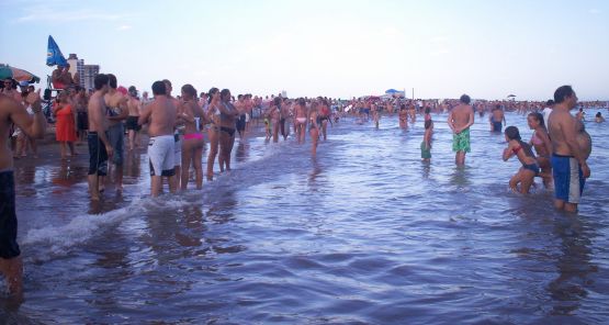 "tarde de playa" de Silvina Romero