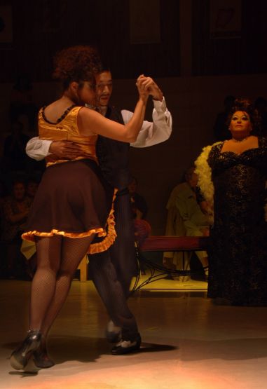 "`Tango`" de Jorge A. Cceres