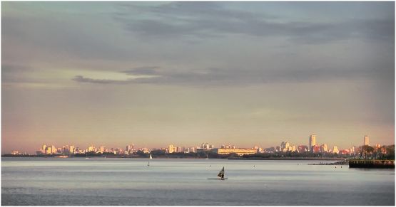 "Windsurf en el Rio de la Plata" de Ricardo Baigorria