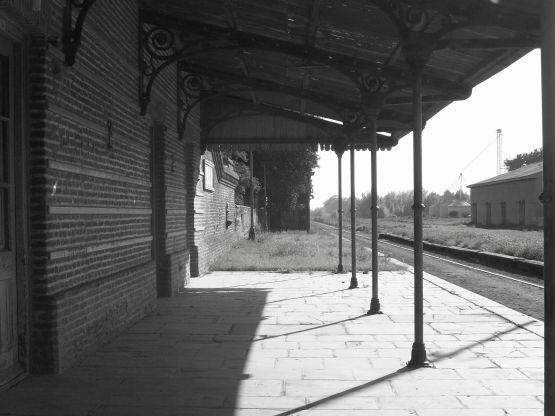 "la estacion desde adentro" de Luca Rif