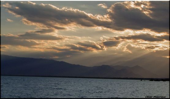 "Lago de Verano" de Csar Manrique