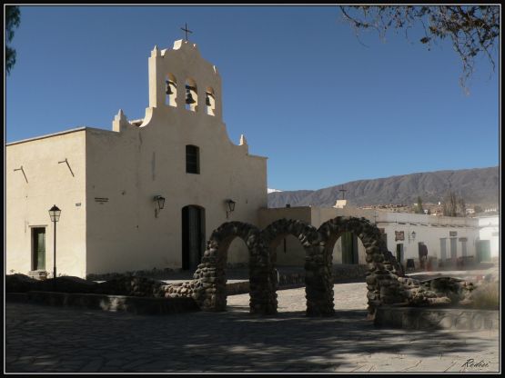 "Iglesia de Cachi" de Roberto Di Siervi