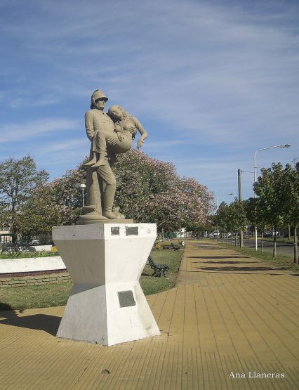 "Feliz da!" de Ana Llaneras.