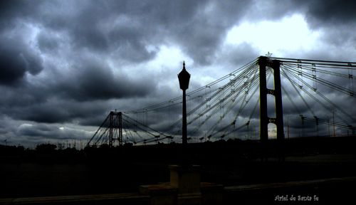 "la noche sobre el puente" de Ariel Dario Albamonte