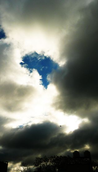 "una ventana en el cielo .." de Noemi Gomez