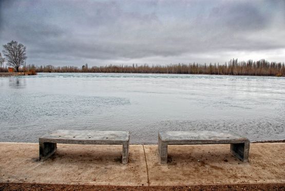 "dia d lluvia l" de Jorge A. Cceres