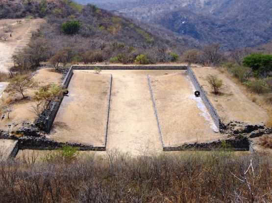 "El Mtico Juego de pelota" de Alma Delia Franco Cacho