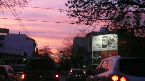 "ocaso en la ciudad..." de Noemi Gomez